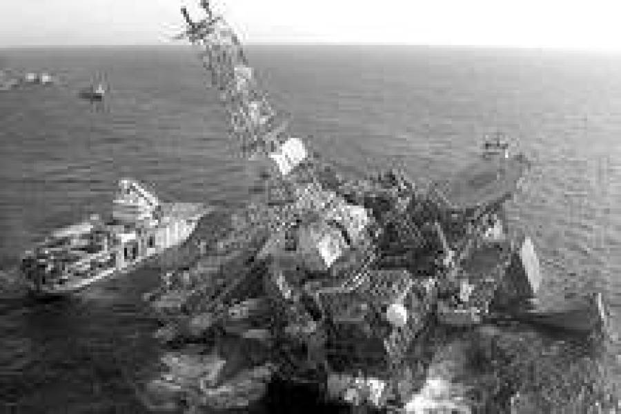 Ураган заставил работников покинуть нефтяные платформы Мексиканского залива.