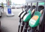 В Вильнюсе и Таллине цена бензина снизилась, в Риге не изменилась
