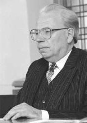  Адвоката Вильгельма КОЗ ЛОВСКОГО особо представ лять не нужно. Он &mdash; один из самых известных представи телей своей профессии в Латвии. 