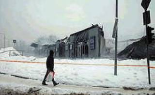 Пожар уничтожил "Глобус"