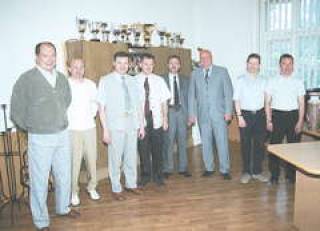  Полицейские и спонсоры.