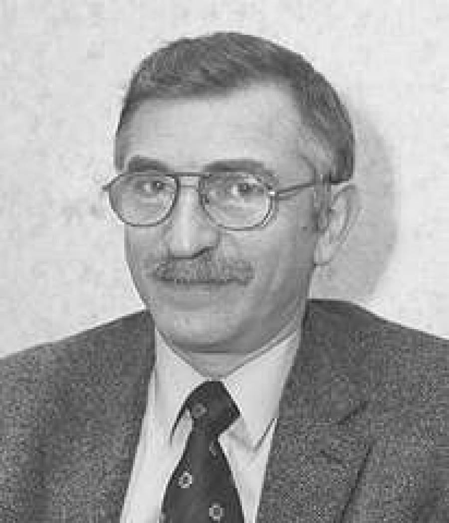  Сергей ПИЩИКОВ