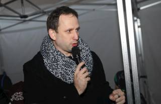 Эксперт правительства: хватит жаловаться на дефицит кадров, пора платить нормальные зарплаты  