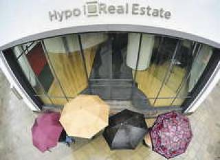 Германский банк Hypo Real Estate Holding AG первым не справился со стресс-тестом.
