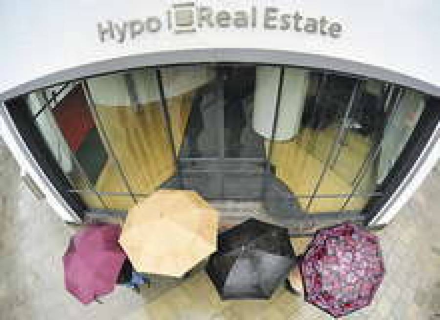 Германский банк Hypo Real Estate Holding AG первым не справился со стресс-тестом.