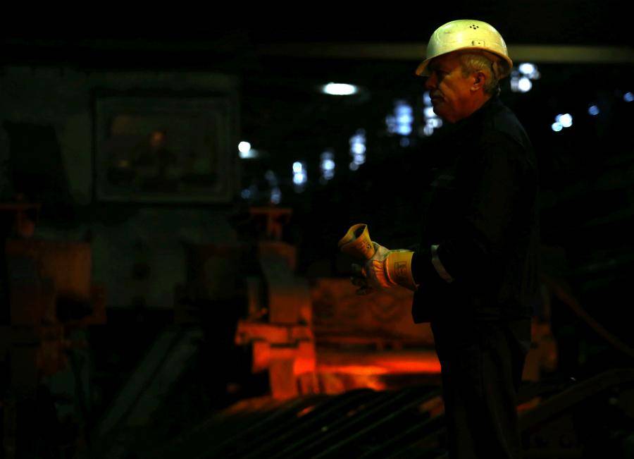 Минфин: &quot;KVV Liepаjas metalurgs&quot; должен доказать возможности дальнейшей деятельности