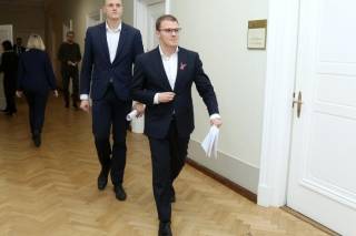 Законопроект об отставке Рижской думы на пути в Сейм