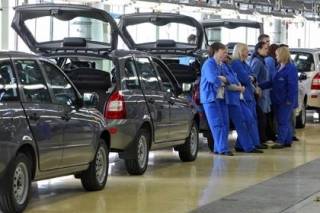 АвтоВАЗ сократит половину персонала