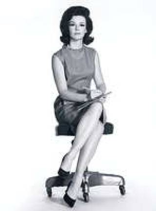 Праздник для "офисных ангелов"