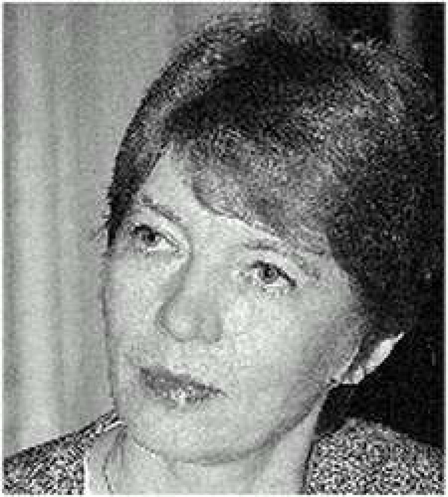  Карина ПЕТЕРСОНЕ. 