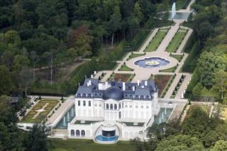 Особняк Chateau Louis XIV.