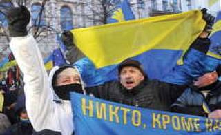 Украина хочет сидеть на всех стульях сразу