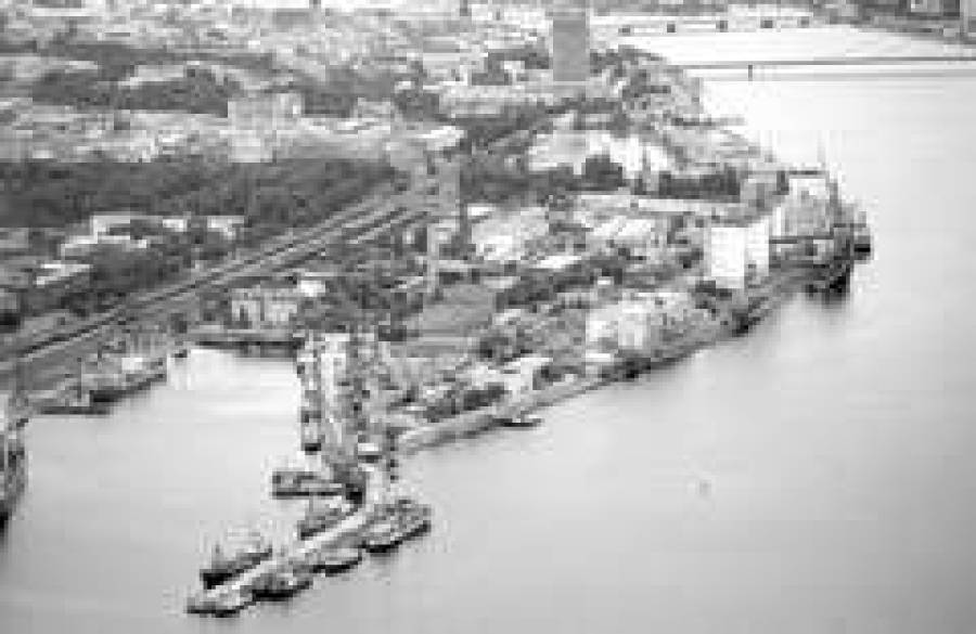 Дума теряет деньги, отдавая землю порту