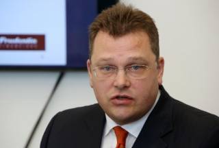 Банкир: в Латвии социализм кончился! Сушите весла