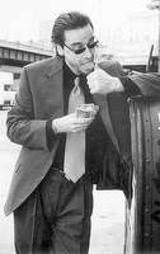 Больше половины зарплаты работодатель отсчитывает подчиненным зря