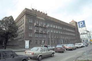 Merks хочет перестроить университет в гостиницу