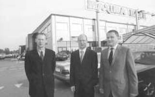  Акционеры VP Р.ВАЙТКЯВИЧЮС, И.СТАШКЯВИЧЮС и М.МАРЦИНКЯВИЧЮС.