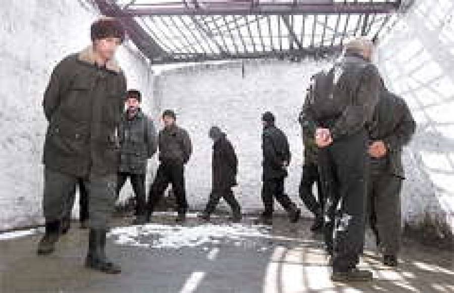 Тюрьмы на диете. Заключенные протестуют желудком.