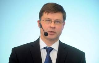 Домбровскис: удар по репутации Латвии!