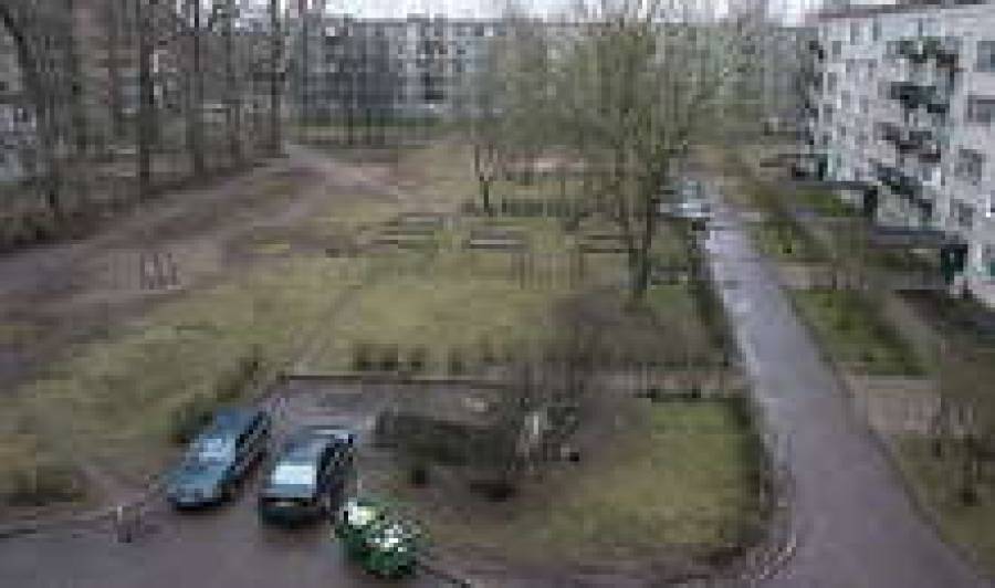 На этом участке в Кенгарагсе девелоперам запретили внутриквартальную застройку.