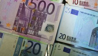 Госдолг Латвии увеличился аж на 350 миллионов евро