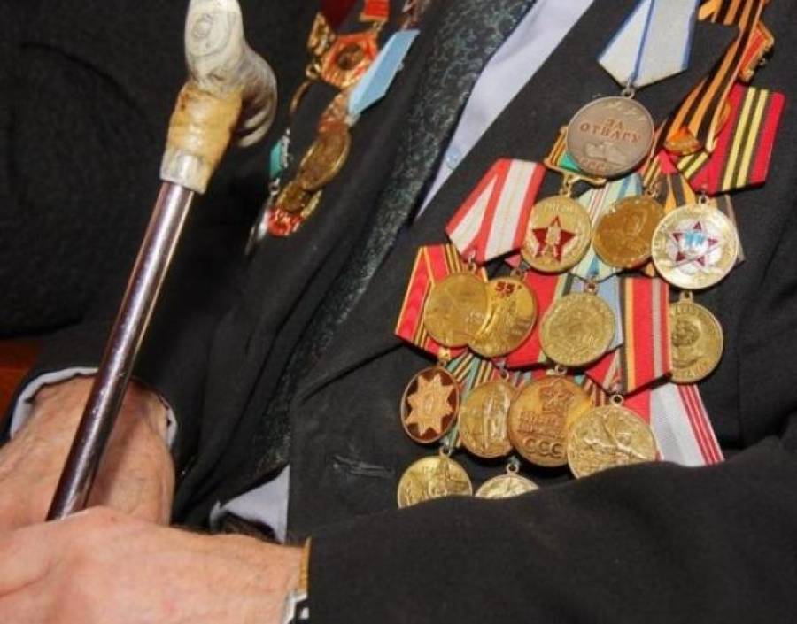 Сто евро за Победу: Россия выплатит латвийским ветеранам пособие