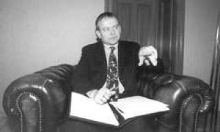  У кресла Калнозолса новый хозяин.