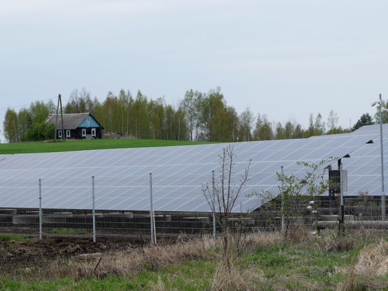 Доля солнечных электростанций в Балтии в этом году выросла