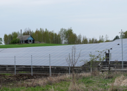 Доля солнечных электростанций в Балтии в этом году выросла