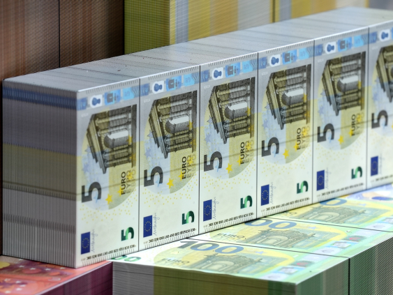 Госдолг Латвии продолжает расти