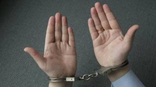 Суд дал санкцию на арест одного из подозреваемых по делу об отмывании 50 млн евро