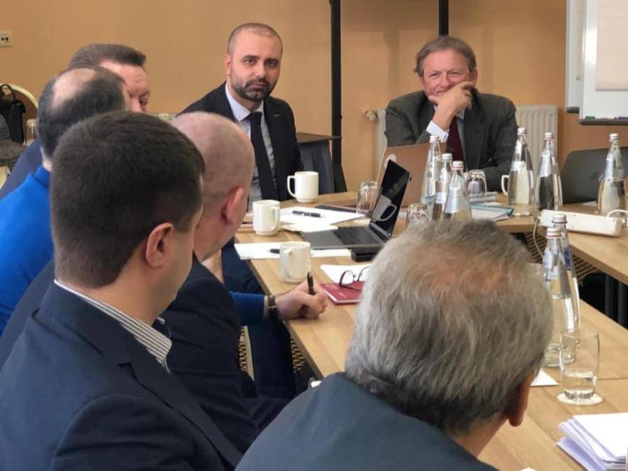 Бизнес-омбудсмен РФ встретился в Латвии с предпринимателями, бежавшими из России