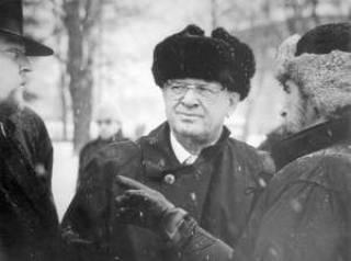  Спикеру кнессета Дану ТИХОНУ морозы не страшны. 