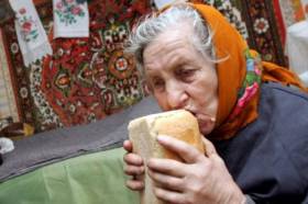 Сейм отклонил предложение оппозиции о снижении НДС на молоко, хлеб, мясо и яйца
