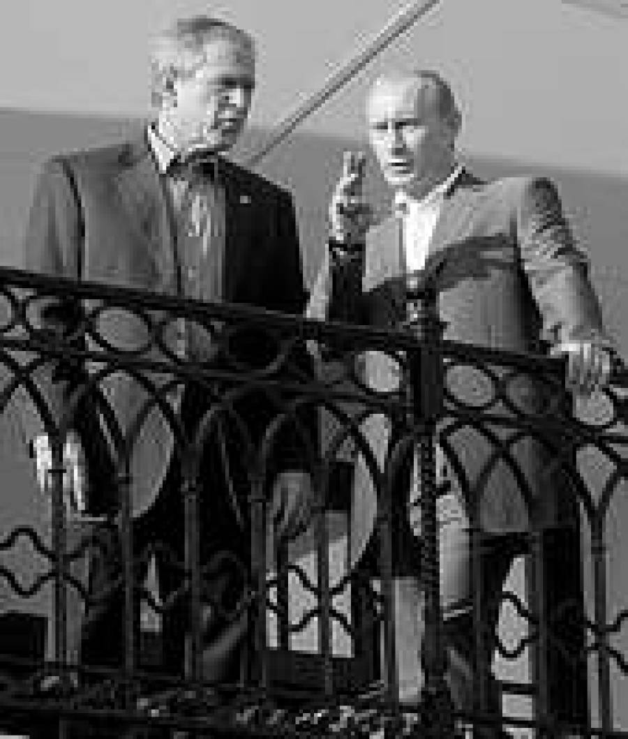 В.Путин не раз на пальцах объяснял Дж.Бушу, что не стоит соваться на территорию СНГ.
