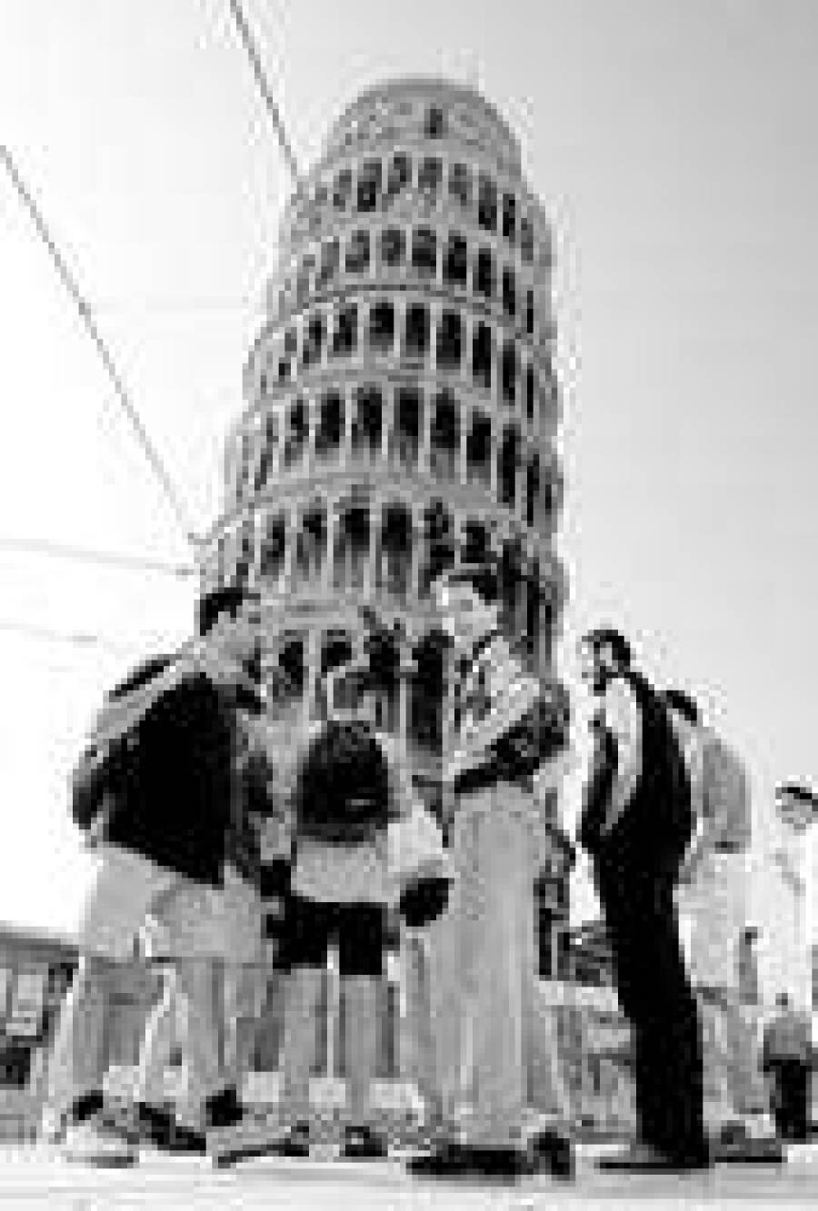 Пизанскую башню выпрямили