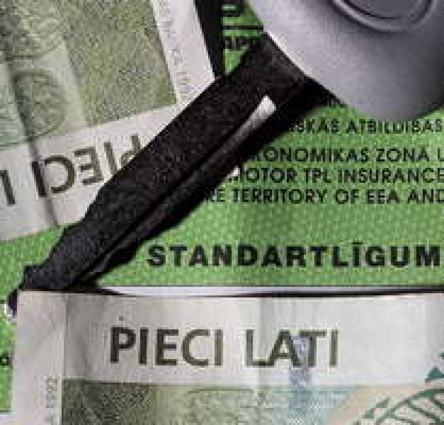 Рынок страхования обвалится на 10-20%
