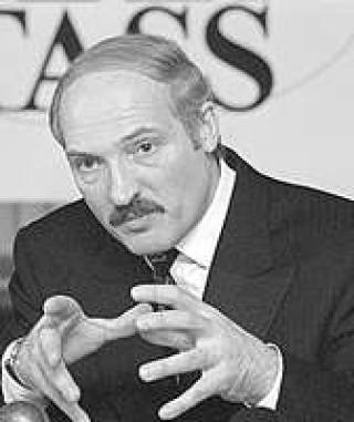 А.Лукашенко и А.Ахмадинежад явно нацелились на создание антиглобалистского блока.