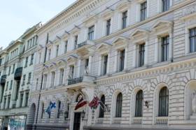 Гостиница &quot;Europa Royale Riga&quot; в доме Беньяминов продана за 4,82 млн евро