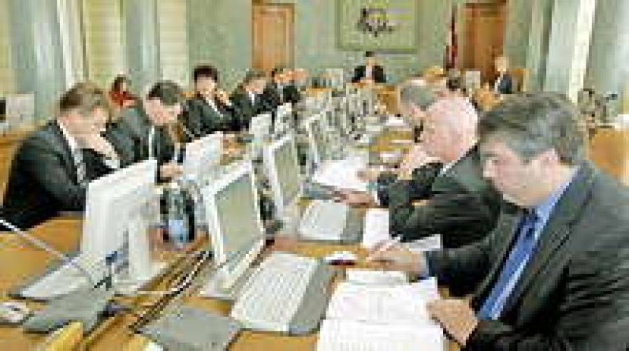 Министры думают над тем, как убрать административные барьеры для бизнесменов.