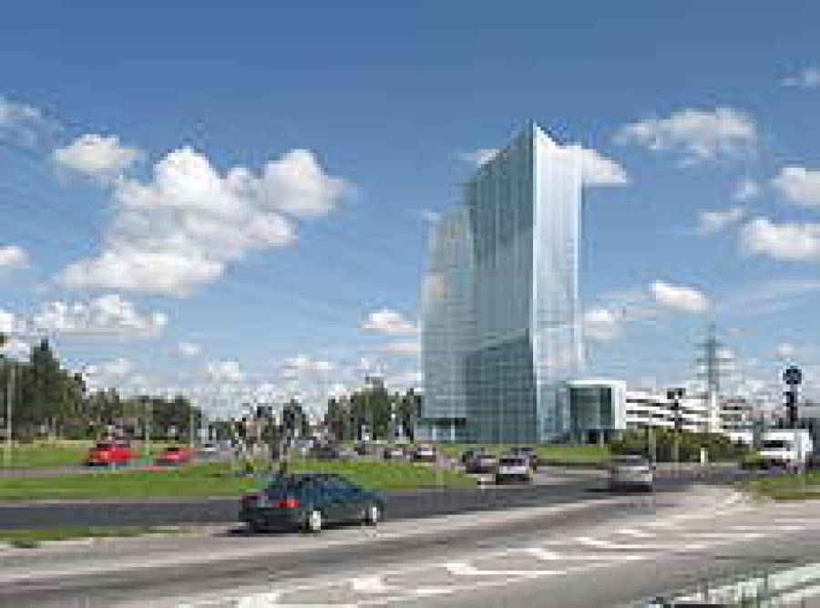 Высотный офис на въезде в Ригу