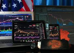 Биржи в плюсе, Трамп в тени: инвесторы не поддались панике