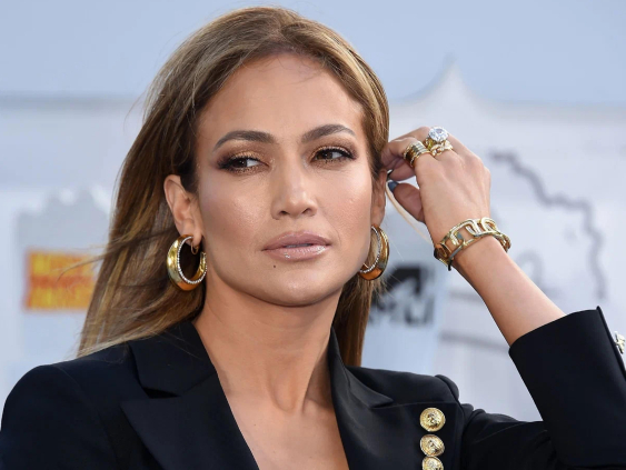 Владельцы казахстанских кафе и ресторанов разбогатели благодаря Дженнифер Лопес