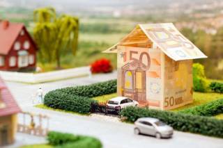 Цена подпрыгнет в 6.5 раз! Латвийцы в ужасе от будущих перерасчетов кадастра