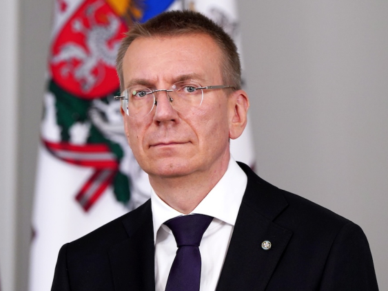 В "идеальном мире" правительство должно быть сформировано к 18 ноября, а бюджет принят к Рождеству - Ринкевич