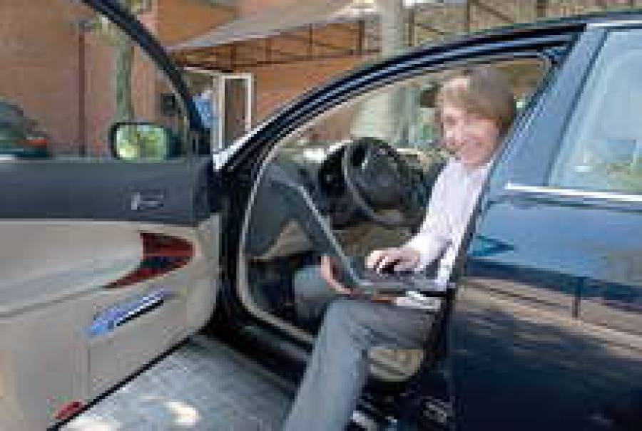 Раймонд Пельня: &ldquo;Теперь быстрый Интернет доступен в любом уголке Латвии&rdquo;.