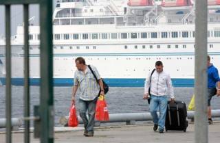 ЦСУ  рапортует о росте туристов в Латвии: россияне &quot;прячутся&quot; у родственников