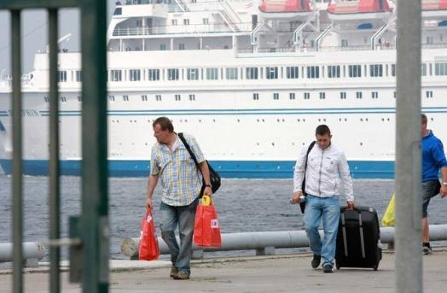 ЦСУ  рапортует о росте туристов в Латвии: россияне &quot;прячутся&quot; у родственников
