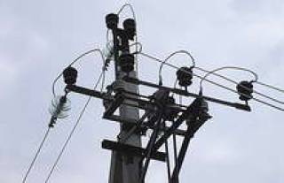 Чиновники не могут решить, кто в ответе за линии связи.