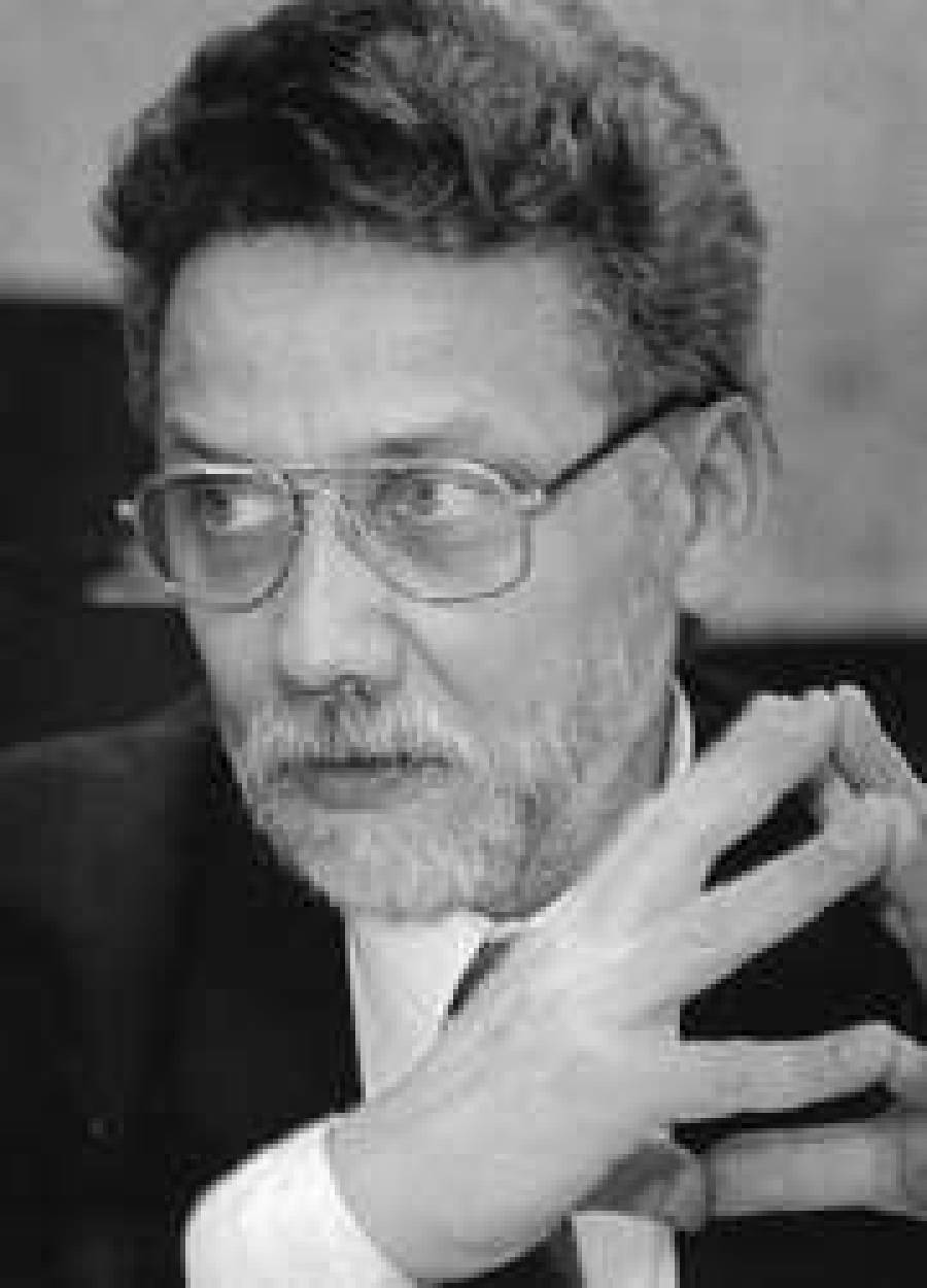  Инесис ФЕЙФЕРИС. 